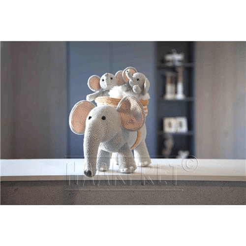 E9DEF6A8-0B79-4E93-8BF6-26F4FDCA7A9D