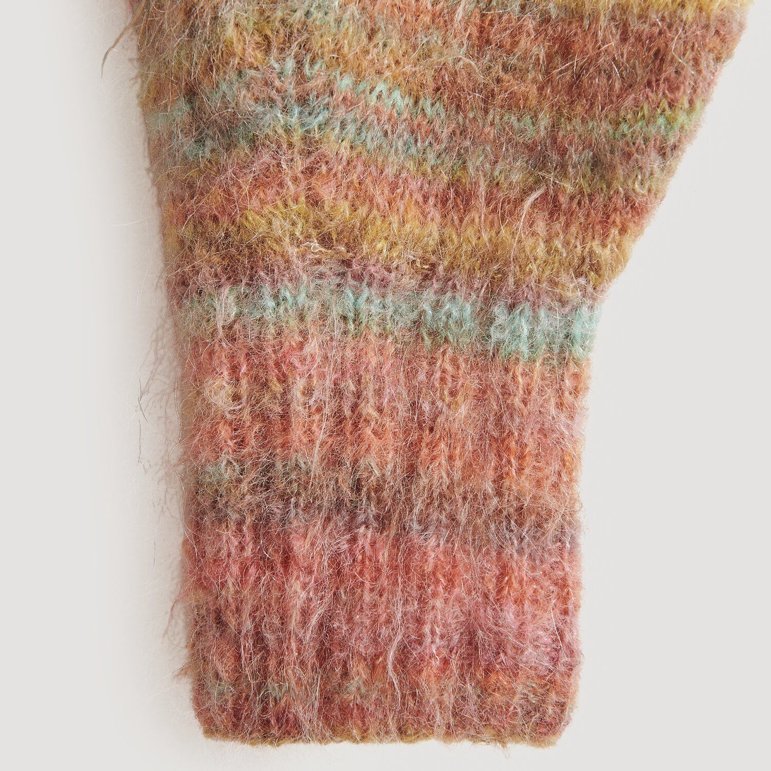 1202651-906013_11_ML_Q_5_1920x1920